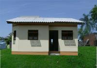 29 Casa de alvenaria, com 3 dormitórios